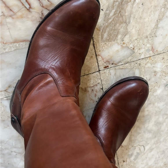 Frye Melissa Back Zip - Picture 6 of 13